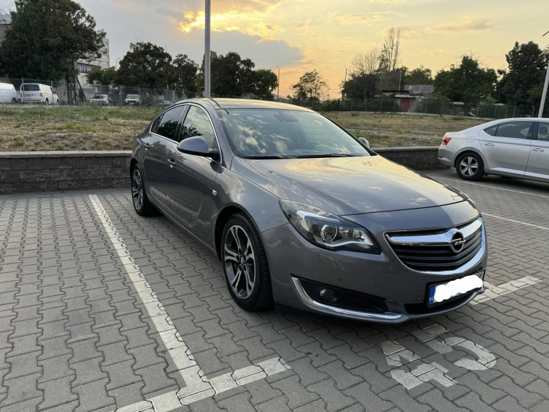 Opel Insignia, снимка 5 - Автомобили и джипове - 48990375