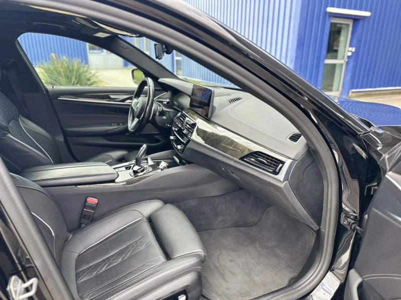 BMW 550 M550xi, снимка 11 - Автомобили и джипове - 52164826