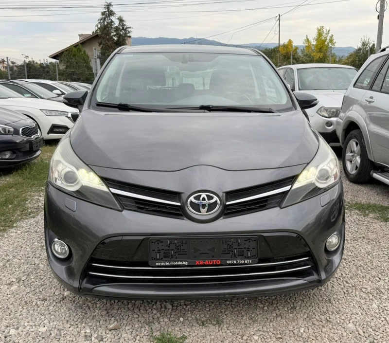 Toyota Verso 1.6_D-4D_7-места_Панорама, снимка 3 - Автомобили и джипове - 51857719