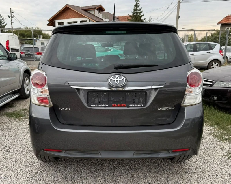 Toyota Verso 1.6_D-4D_7-места_Панорама, снимка 6 - Автомобили и джипове - 51857719