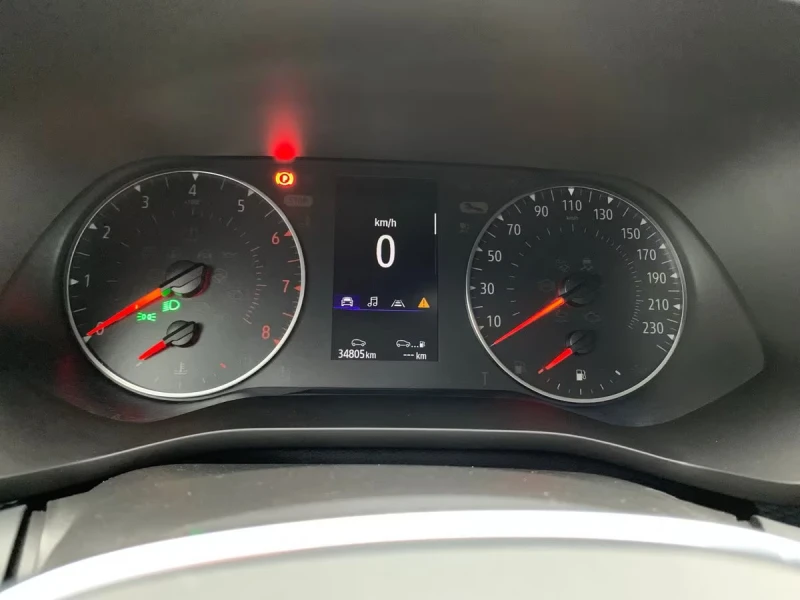 Renault Arkana 1.3TCe/MHEV/140HP/EQUILIBRE/CAM/LED/CPLAY/506g, снимка 13 - Автомобили и джипове - 52211972