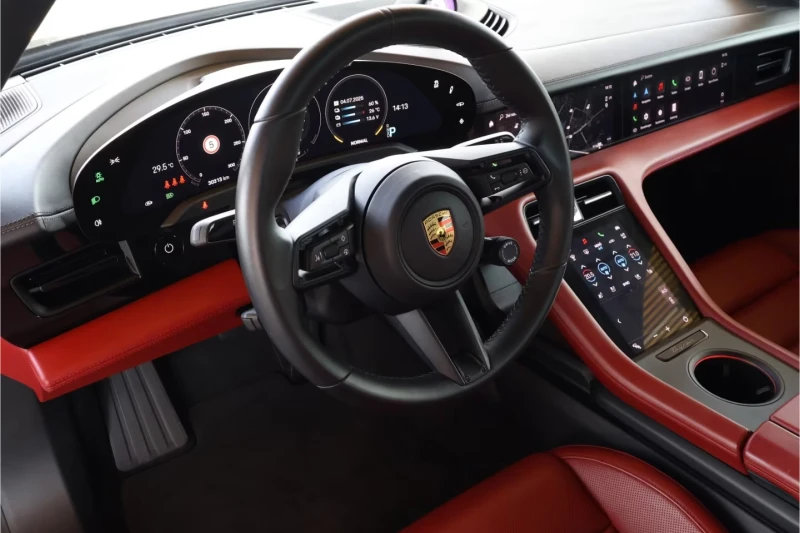 Porsche Taycan 4s/571HP/360/MASSAGE/PANO/824v, снимка 12 - Автомобили и джипове - 52482039