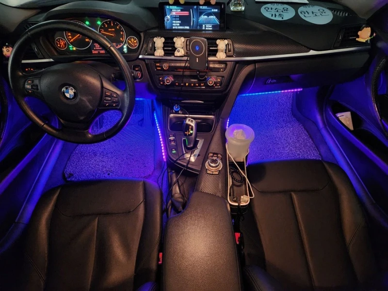 BMW 320, снимка 7 - Автомобили и джипове - 52898352