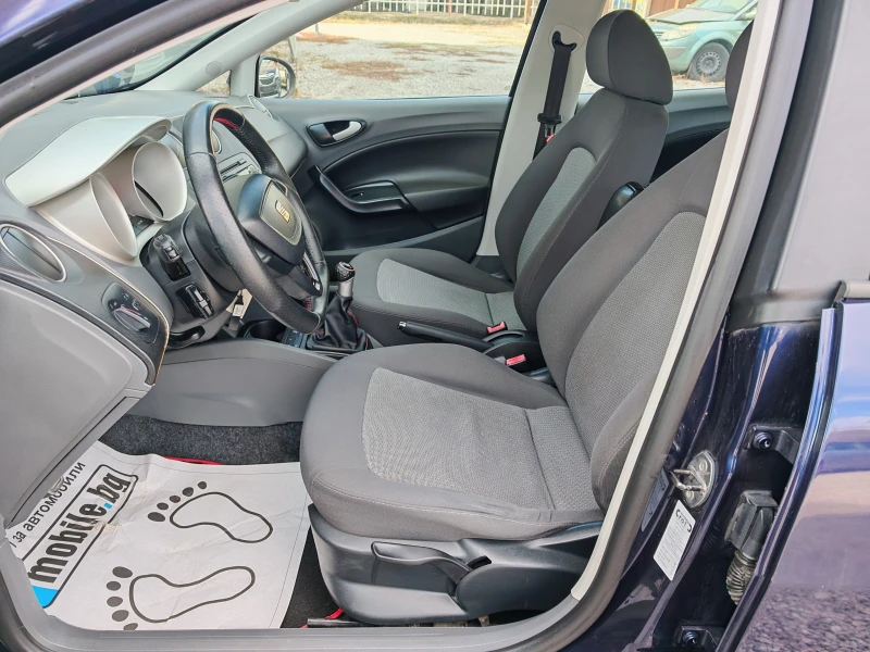 Seat Ibiza = = 1.6 TDI= = , снимка 8 - Автомобили и джипове - 53121643