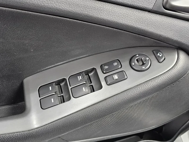 Kia K5 LPG DELUXE 2.0, снимка 17 - Автомобили и джипове - 55783733