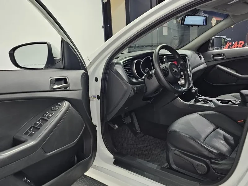 Kia K5 LPG DELUXE 2.0, снимка 10 - Автомобили и джипове - 55783733
