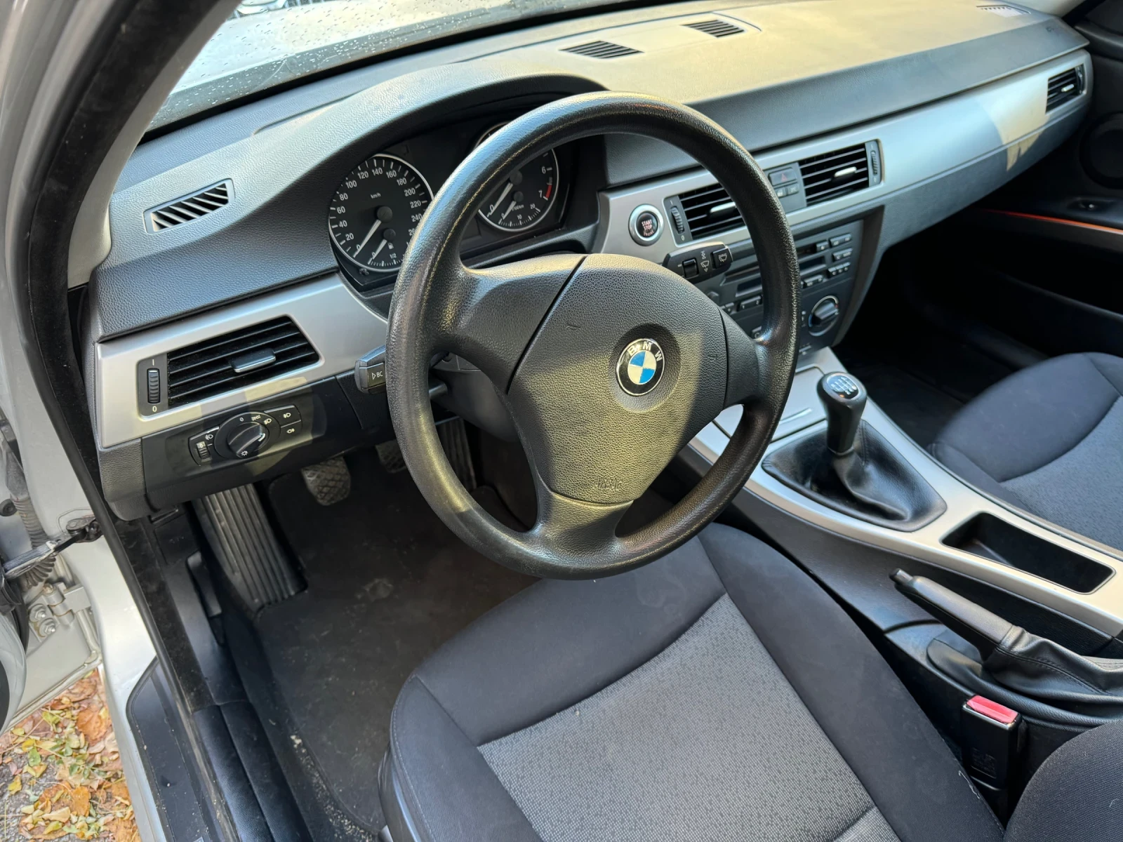 BMW 318 2.0i - изображение 7