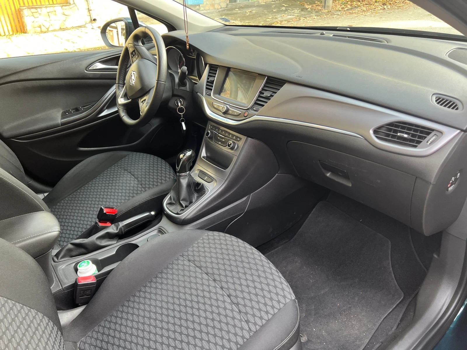 Opel Astra 1.6CDTI - изображение 7