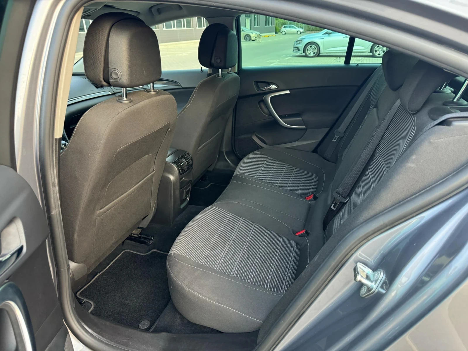 Opel Insignia  - изображение 10