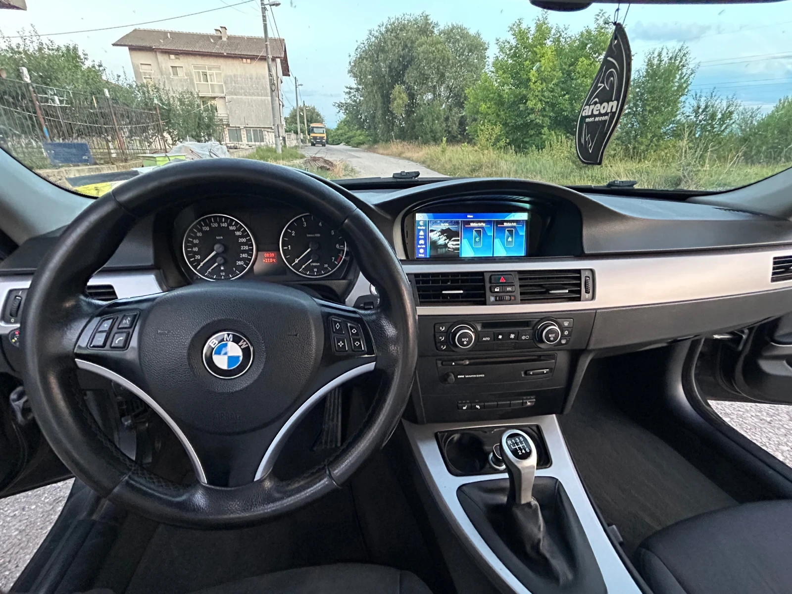 BMW 320  - изображение 10