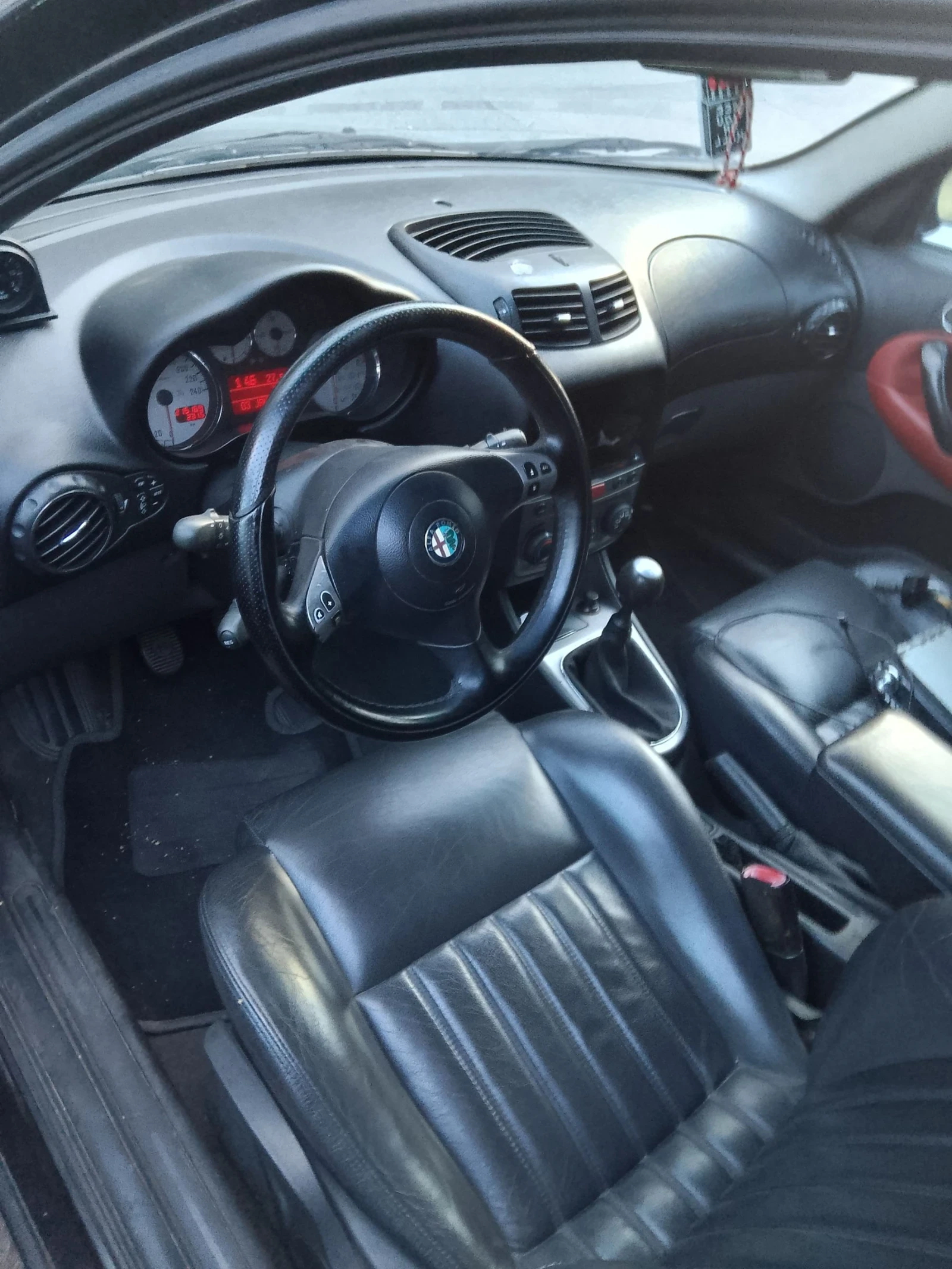 Alfa Romeo 147  - изображение 5