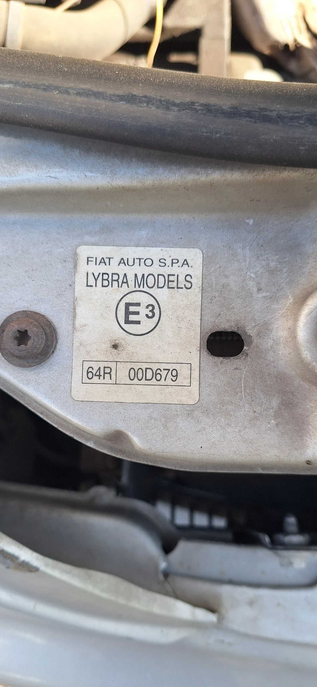 Lancia Lybra  - изображение 10