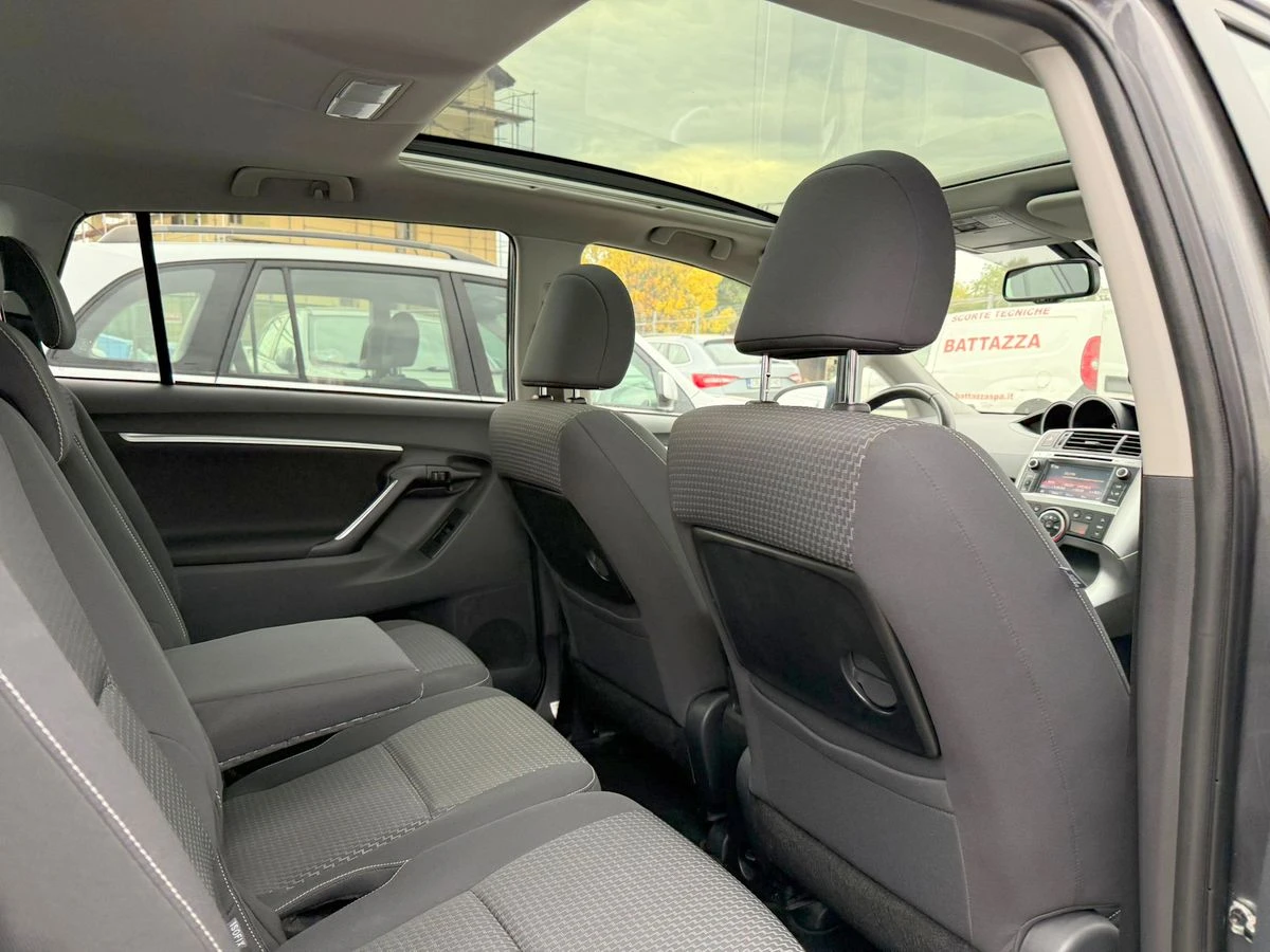 Toyota Verso 1.6_D-4D_7-_ | Mobile.bg   14