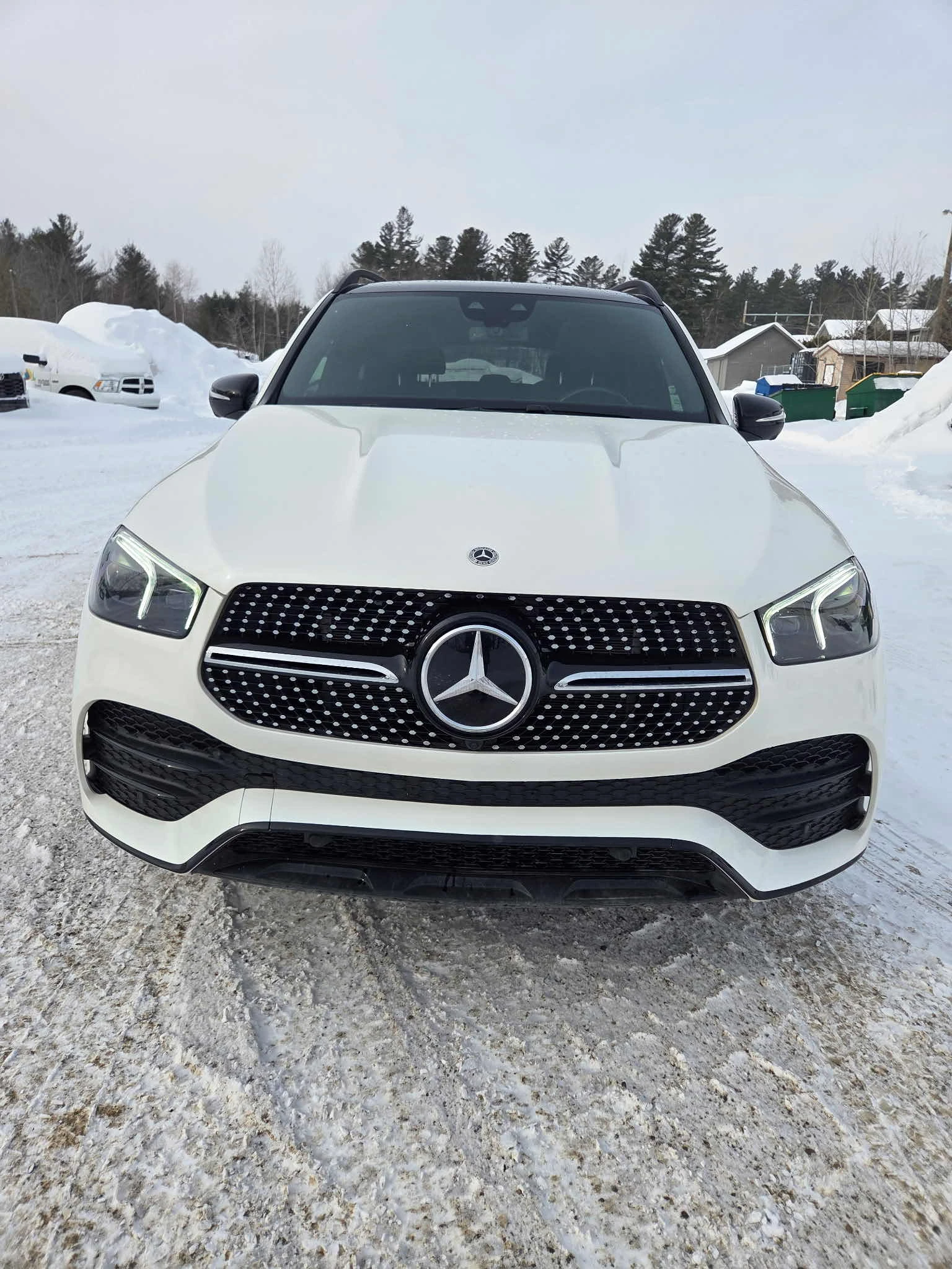 Mercedes-Benz GLE 450 4MATIC* DISTRONIC* BURMESTER* ОБДУХВАНЕ*  - изображение 2