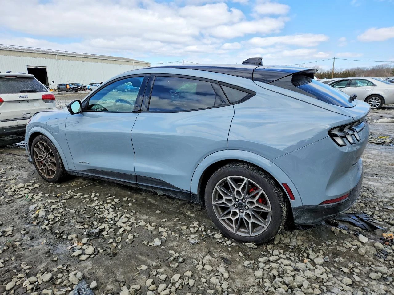 Ford Mustang Mach-E Gt, снимка 2 - Автомобили и джипове - 53909365