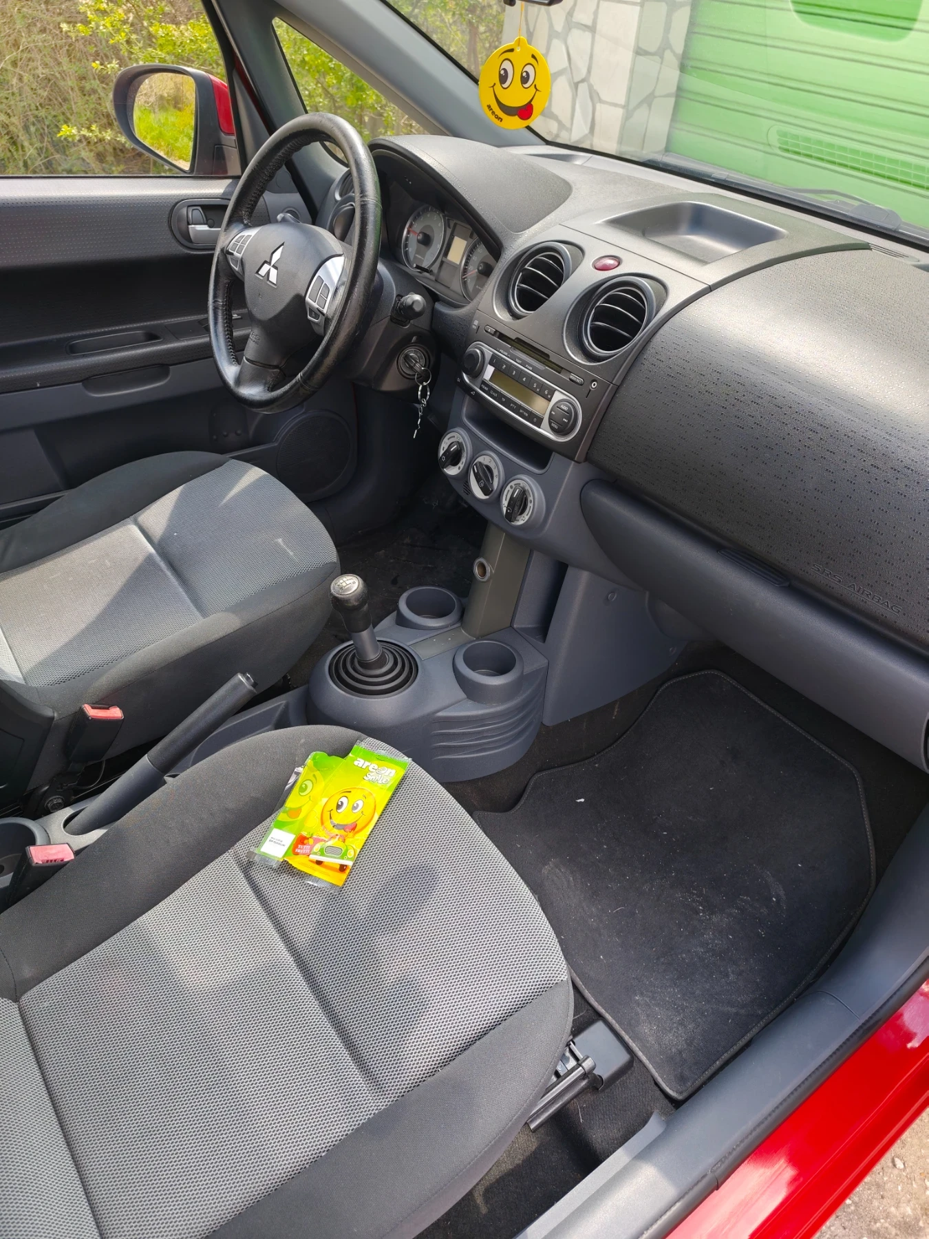 Mitsubishi Colt 1.3 MPI Invite ClearT , снимка 6 - Автомобили и джипове - 54060563