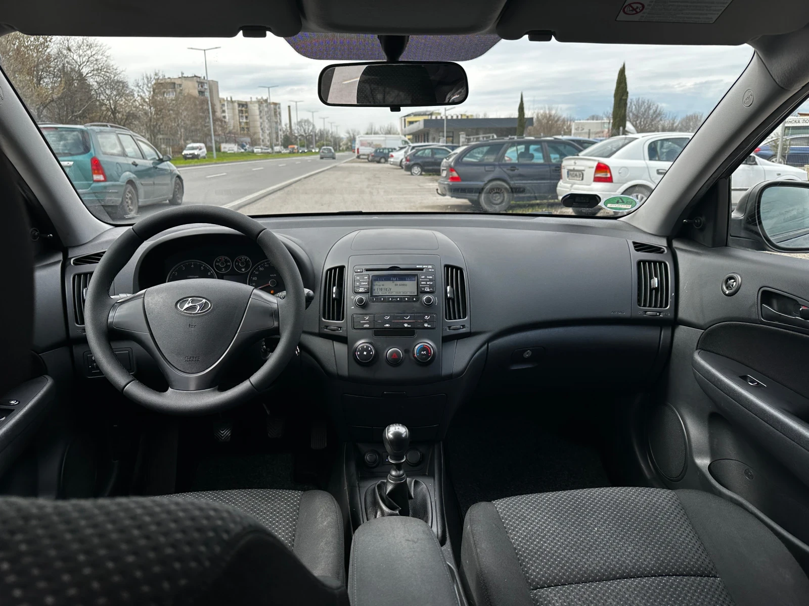 Hyundai I30 Бензин edition+ , снимка 10 - Автомобили и джипове - 54042643