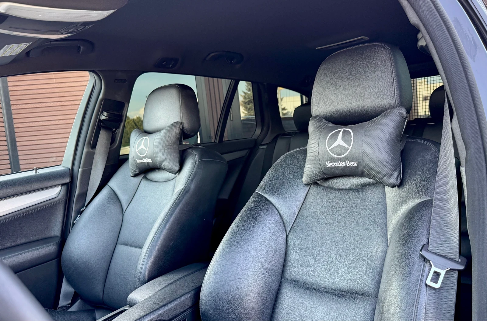 Mercedes-Benz C 220 AMG* Avantgarde* Автомат* Кожа* Лизинг, снимка 10 - Автомобили и джипове - 54235023