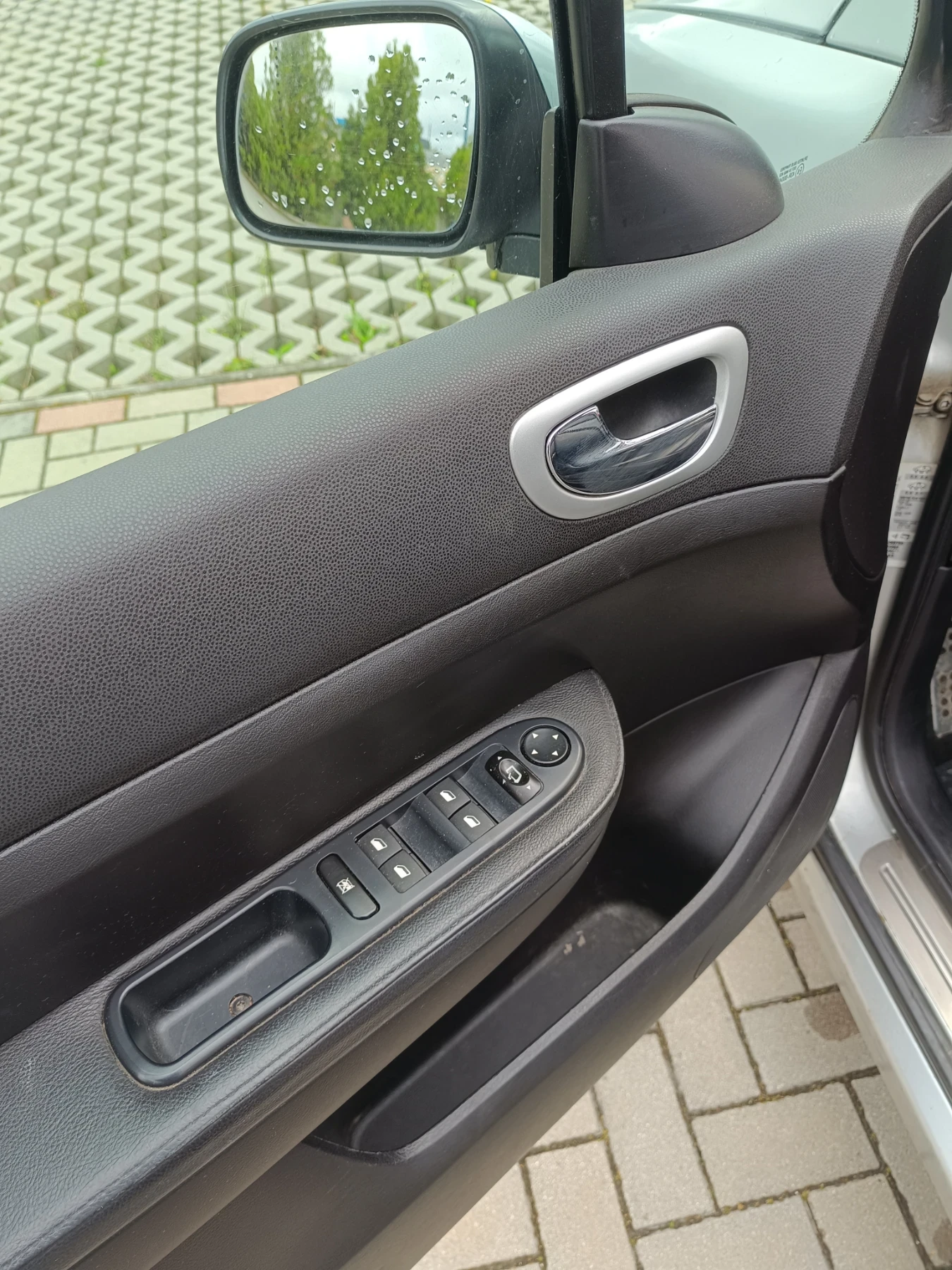 Peugeot 307, снимка 10 - Автомобили и джипове - 54285092