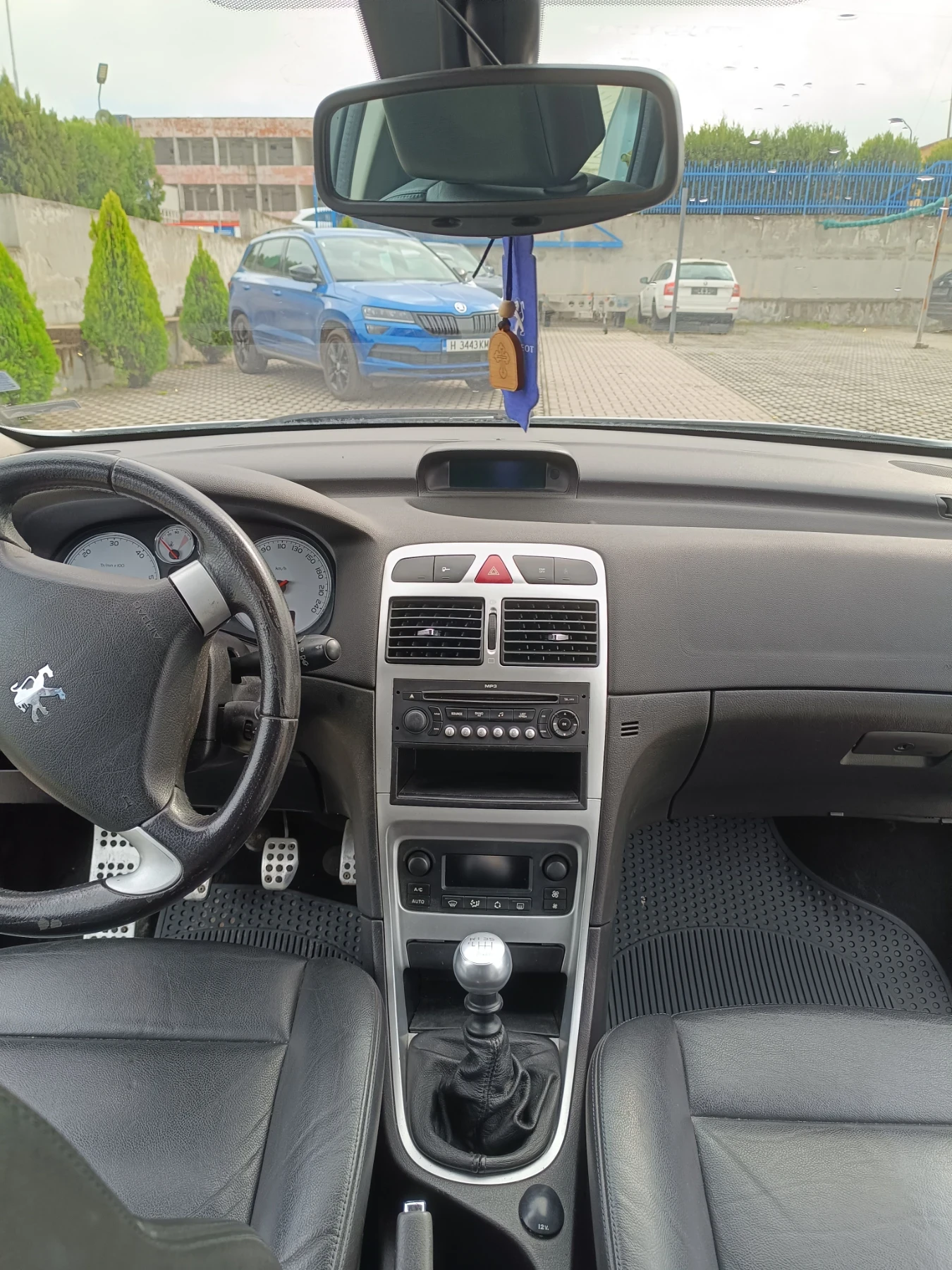 Peugeot 307, снимка 8 - Автомобили и джипове - 54285092