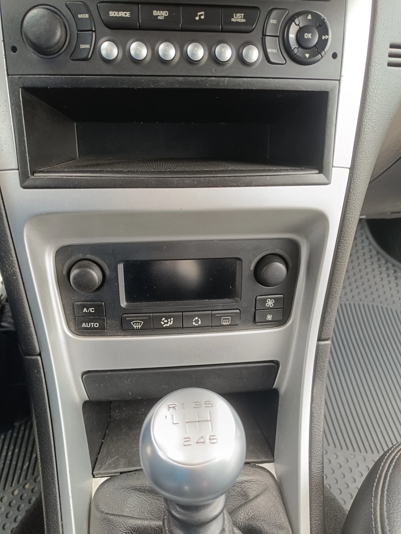 Peugeot 307, снимка 11 - Автомобили и джипове - 54285092