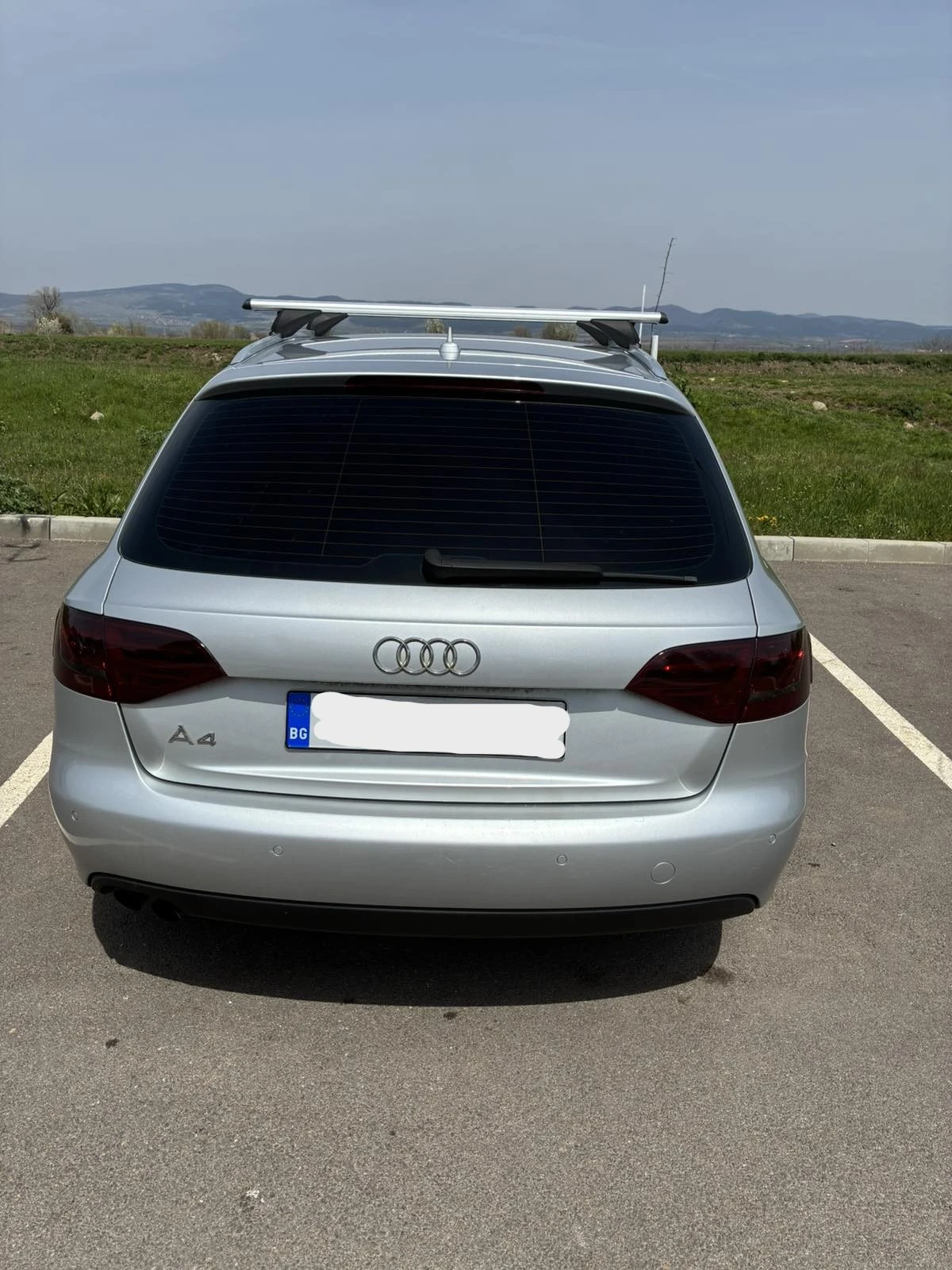 Audi A4 B8 2.0 TDI, снимка 3 - Автомобили и джипове - 54495978
