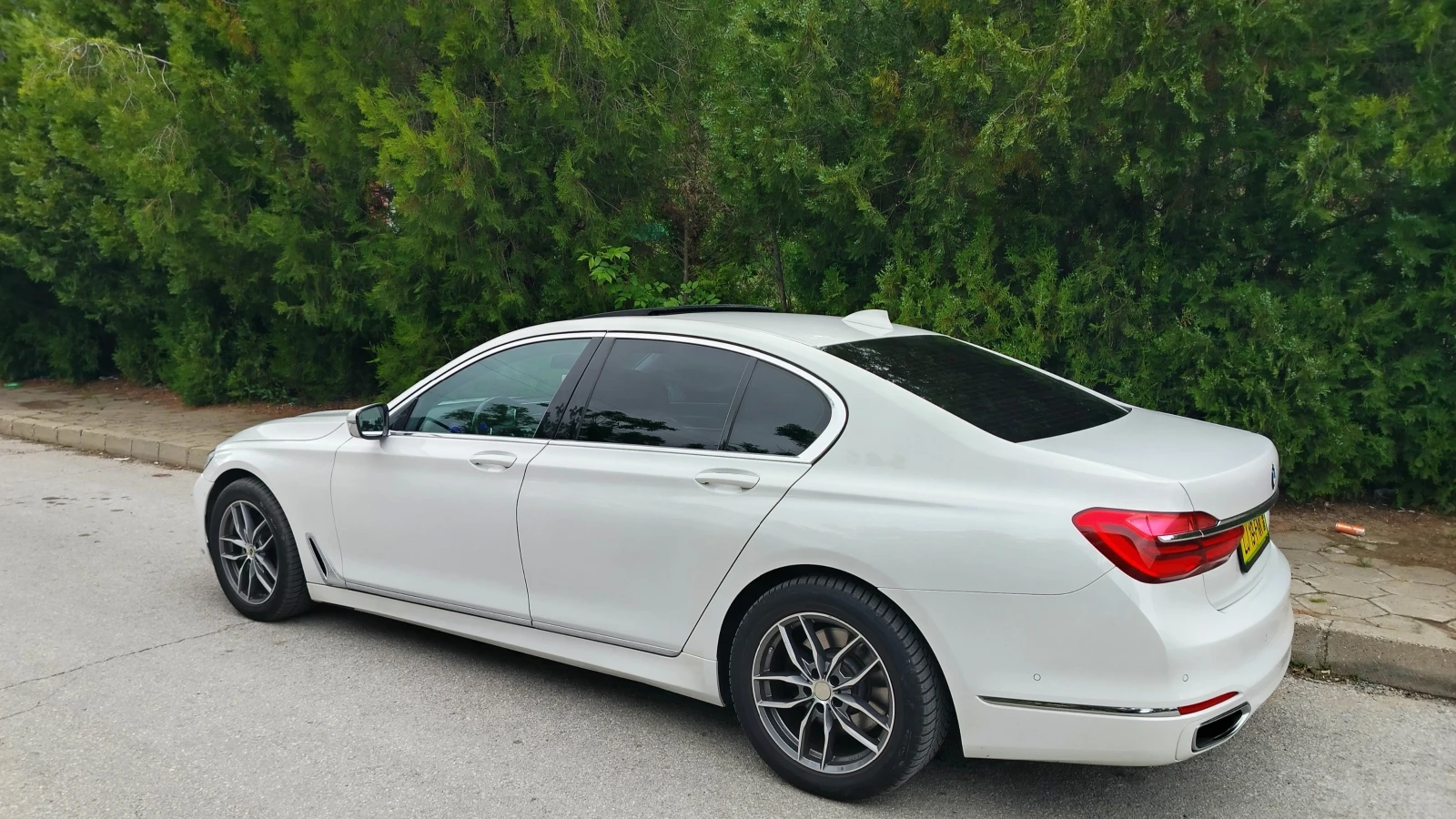 BMW 730 Xd G11, снимка 4 - Автомобили и джипове - 54597311