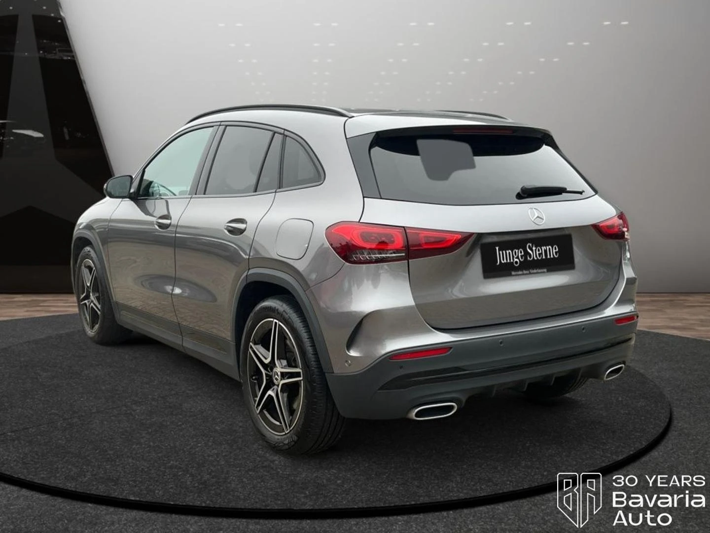 Mercedes-Benz GLA 200 d 4MATIC AMG Line NIGHT Paket, снимка 2 - Автомобили и джипове - 54746279