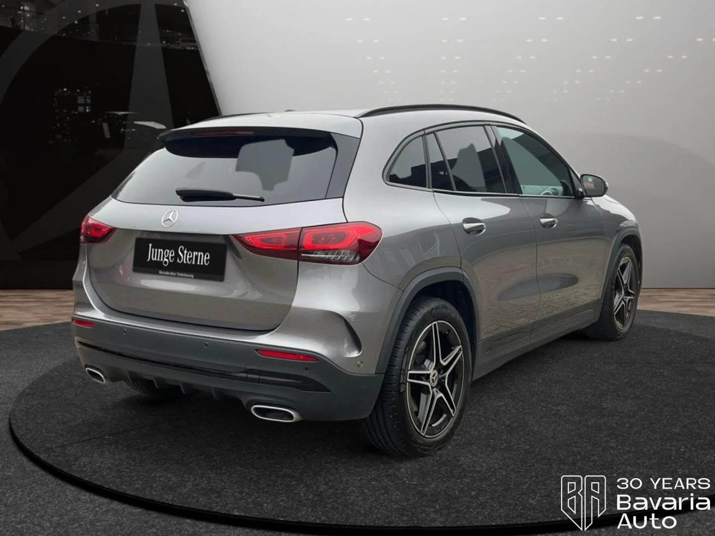 Mercedes-Benz GLA 200 d 4MATIC AMG Line NIGHT Paket, снимка 4 - Автомобили и джипове - 54746279