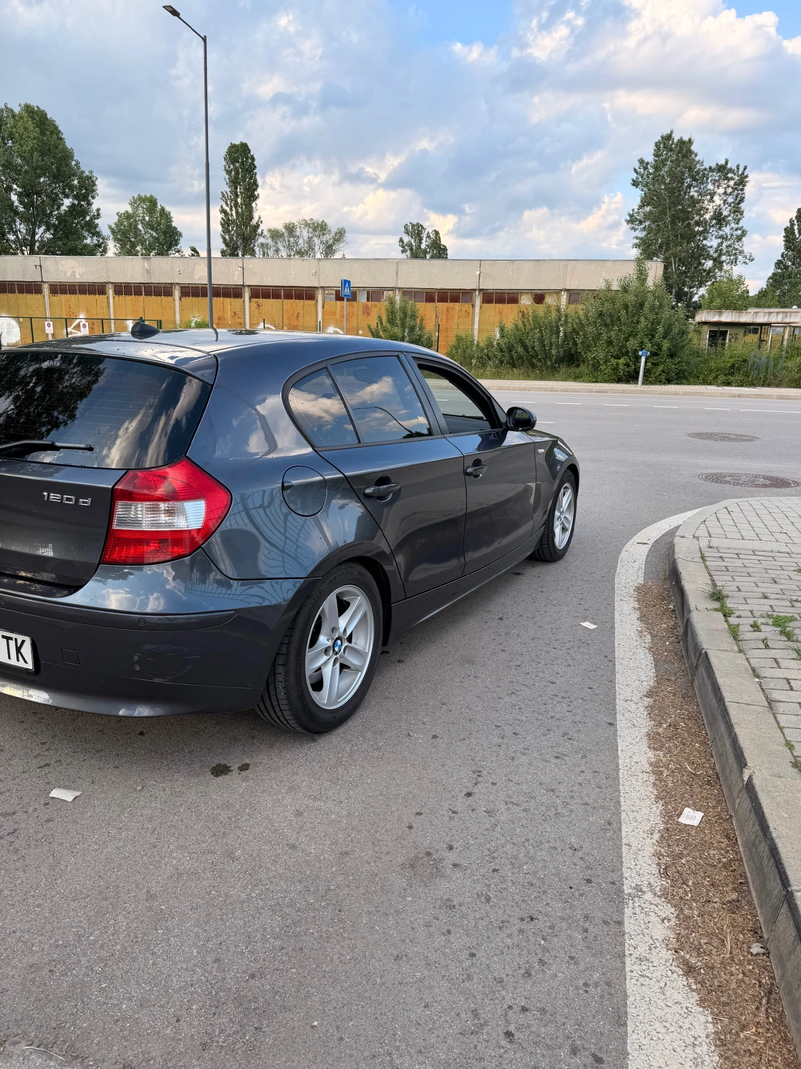 BMW 120, снимка 4 - Автомобили и джипове - 54813218