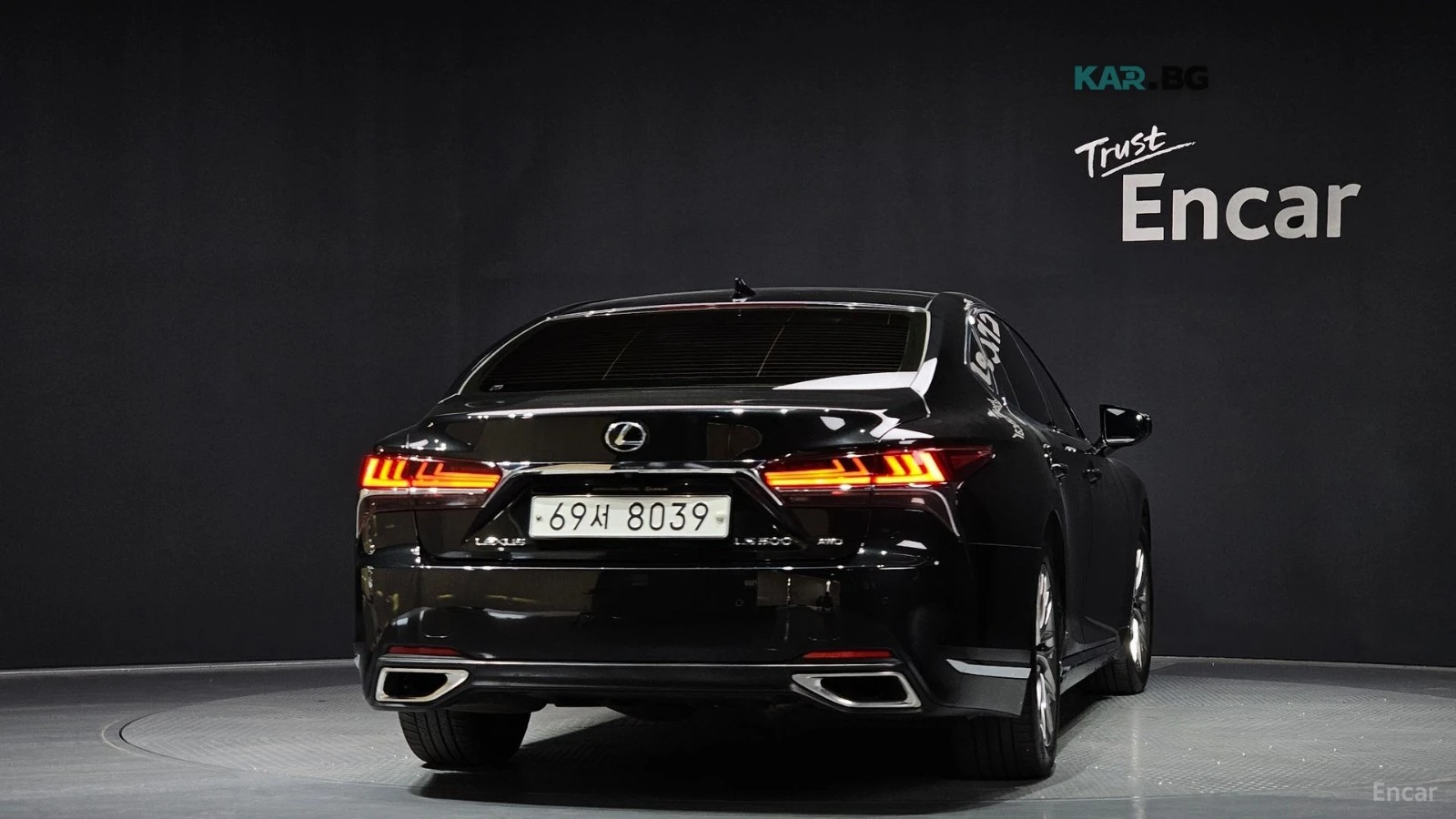 Lexus LS * KEYLESS* Camera* 360* ПОДГРЕВ* ОБДУХВАНЕ* , снимка 4 - Автомобили и джипове - 55061147