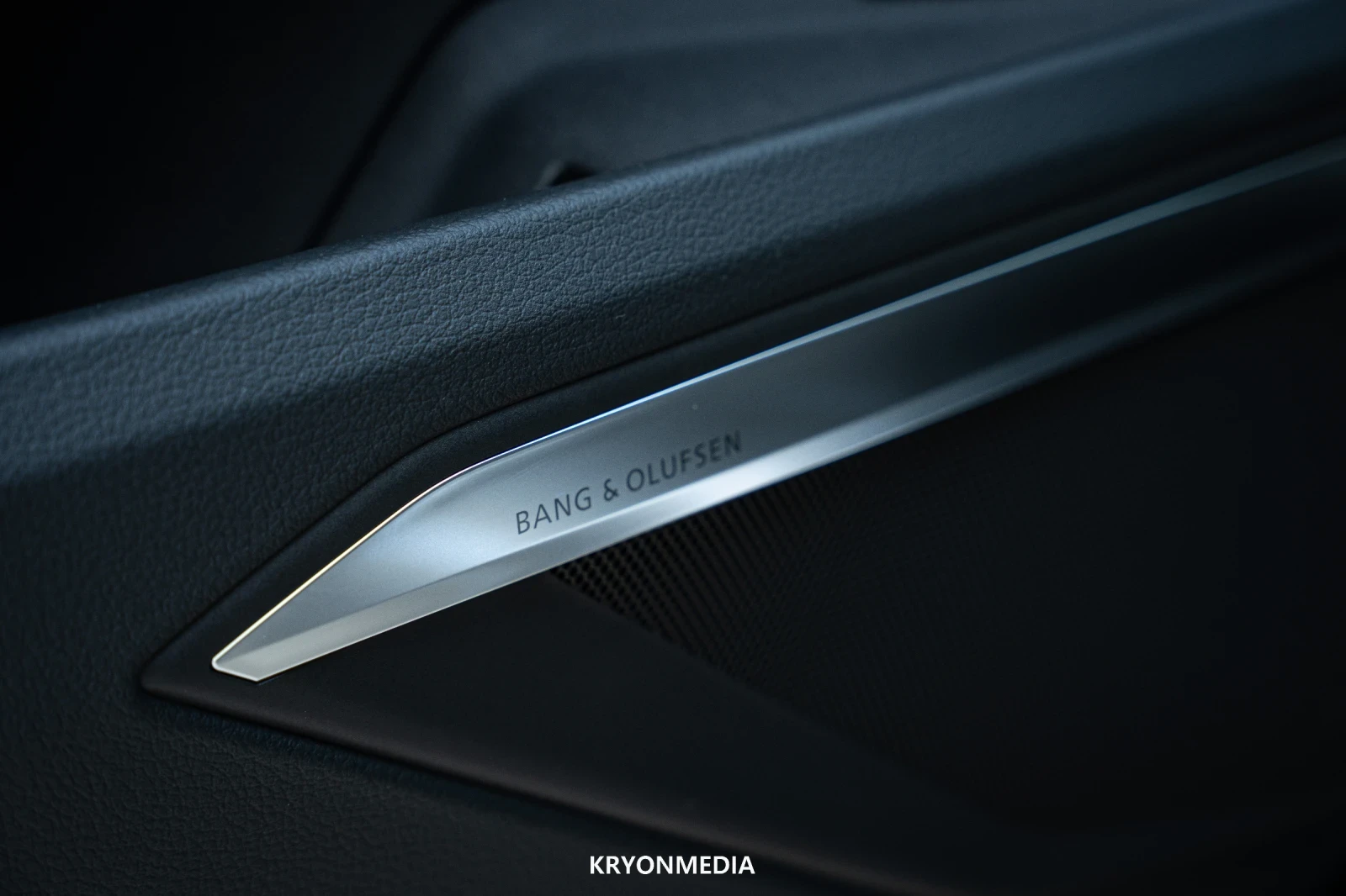 Audi E-Tron, снимка 15 - Автомобили и джипове - 55071969