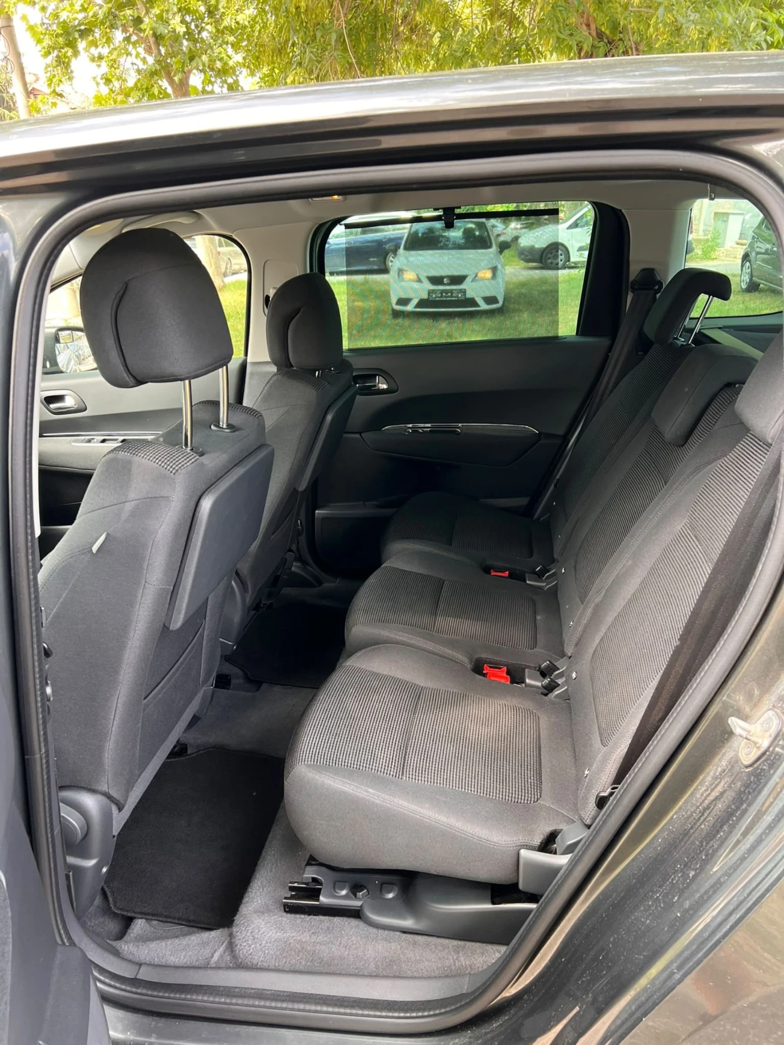 Peugeot 5008 | Mobile.bg � ����������� 14