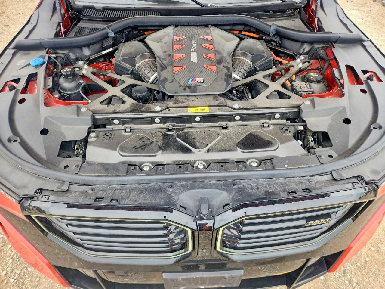 BMW XM 4.4l, снимка 11 - Автомобили и джипове - 56025644