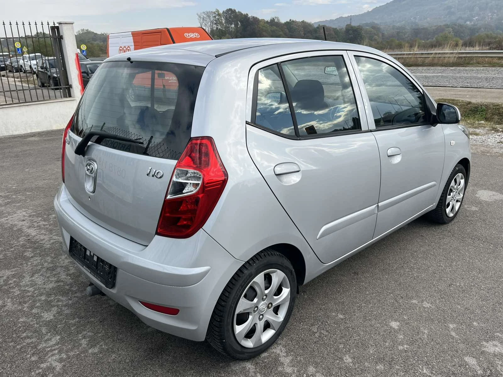 Hyundai I10 1.1I 70�� 102 000�� EURO 5B �������� | Mobile.bg � ����������� 4