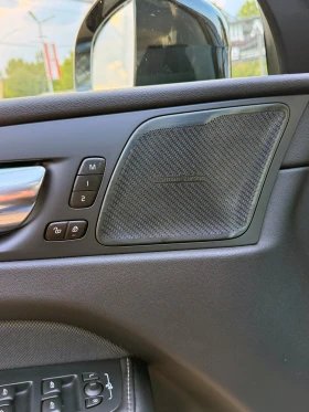 Volvo XC60 T8 Recharge Polestar 415 к.с.!, снимка 9