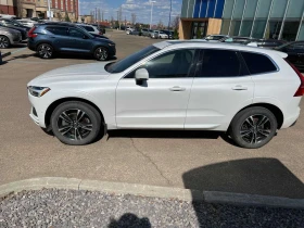 Volvo XC60 * Momentum * PANO* KEYLESS* ПОДГРЕВ* , снимка 2