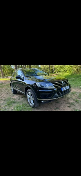 VW Touareg 3.0 TDI Обслужен Каско , снимка 1