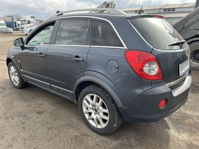 Opel Antara, снимка 4 - Автомобили и джипове - 48203265