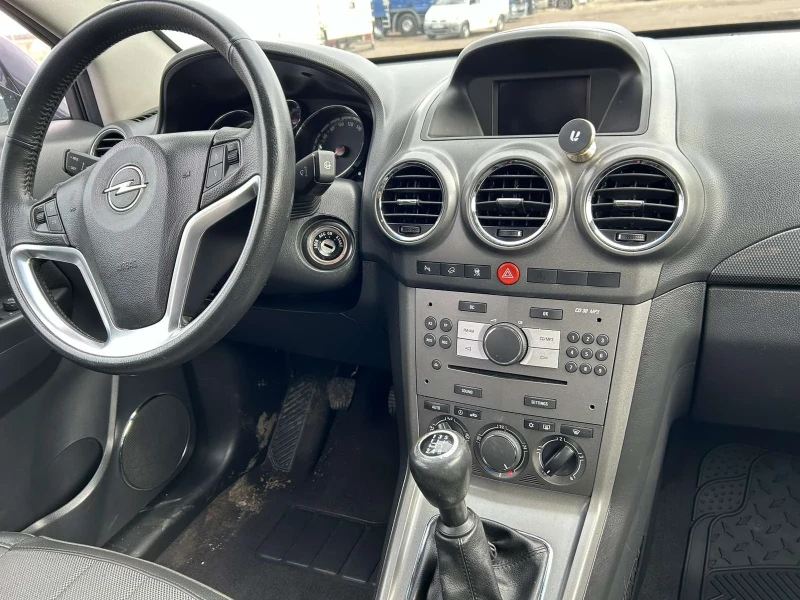 Opel Antara, снимка 11 - Автомобили и джипове - 48203265