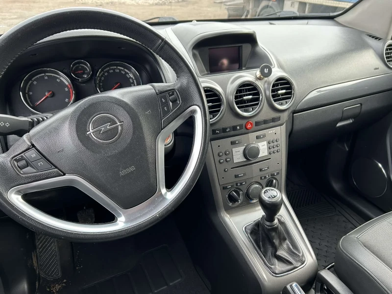 Opel Antara, снимка 12 - Автомобили и джипове - 48203265