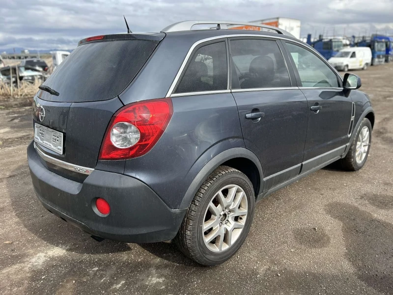 Opel Antara, снимка 3 - Автомобили и джипове - 48203265