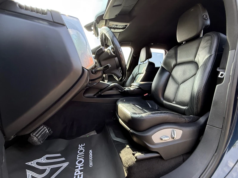 Porsche Cayenne 3.0 V6 diesel AWD, снимка 7 - Автомобили и джипове - 50564980