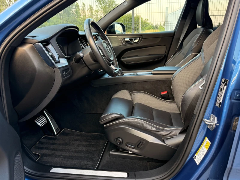 Volvo XC60 T8 Recharge Polestar 415 к.с.!, снимка 7 - Автомобили и джипове - 50944104