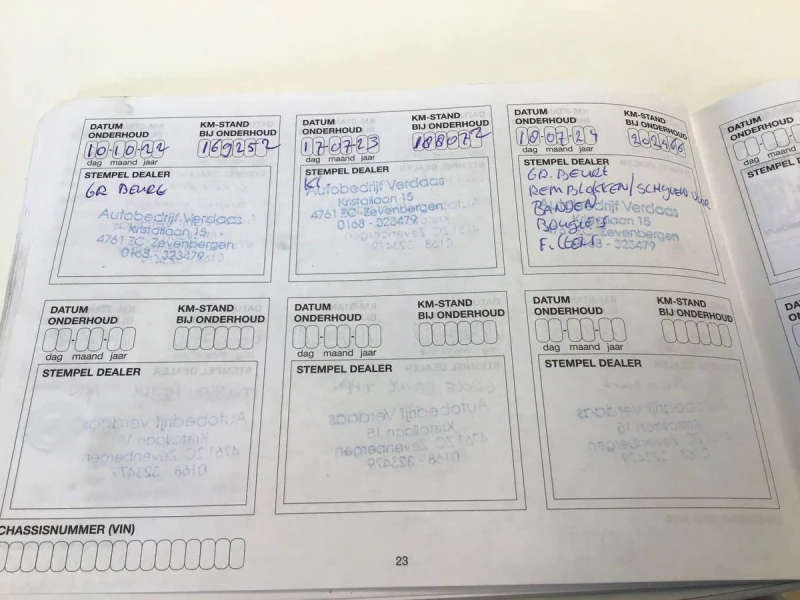 Nissan Qashqai 2.0 i-NAVI, снимка 10 - Автомобили и джипове - 51275520