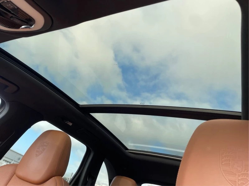 Porsche Cayenne * S E Hybrid AWD Mags Cuir Toit GPS Si?ges Chauffa, снимка 9 - Автомобили и джипове - 52881983