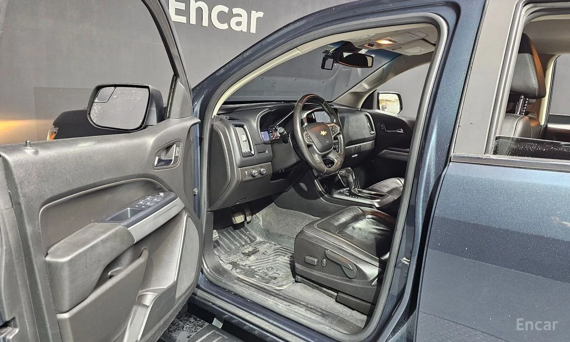 Chevrolet Colorado, снимка 10 - Автомобили и джипове - 53767311