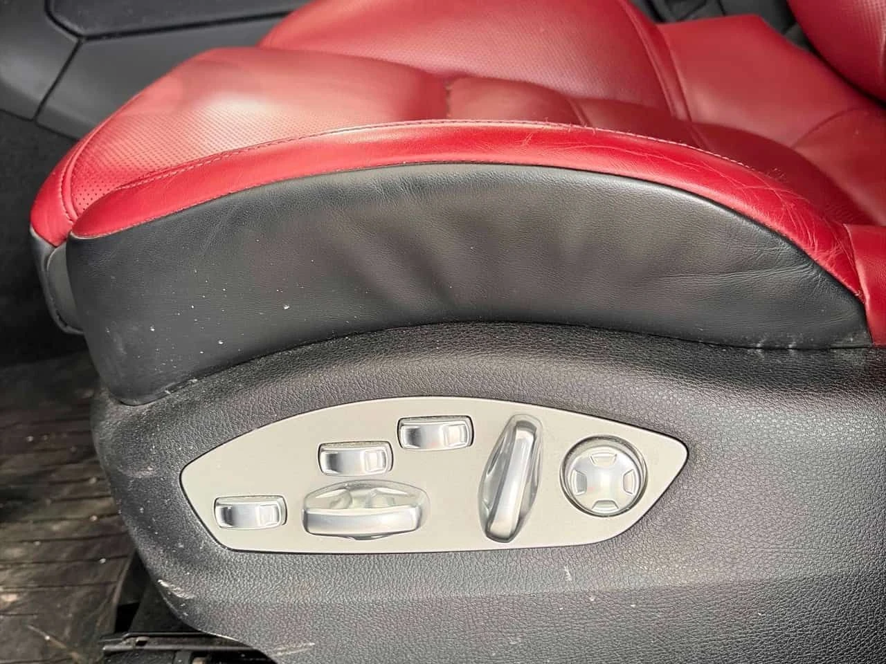 Porsche Macan GTS  CARFAX, снимка 12 - Автомобили и джипове - 54214973