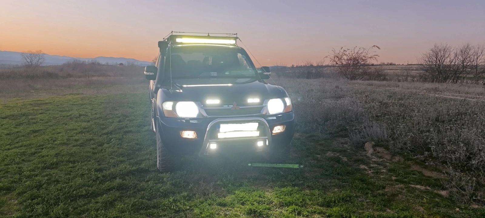 Mitsubishi Pajero 3.2 DIESEL, 7 местен, снимка 12 - Автомобили и джипове - 54379836