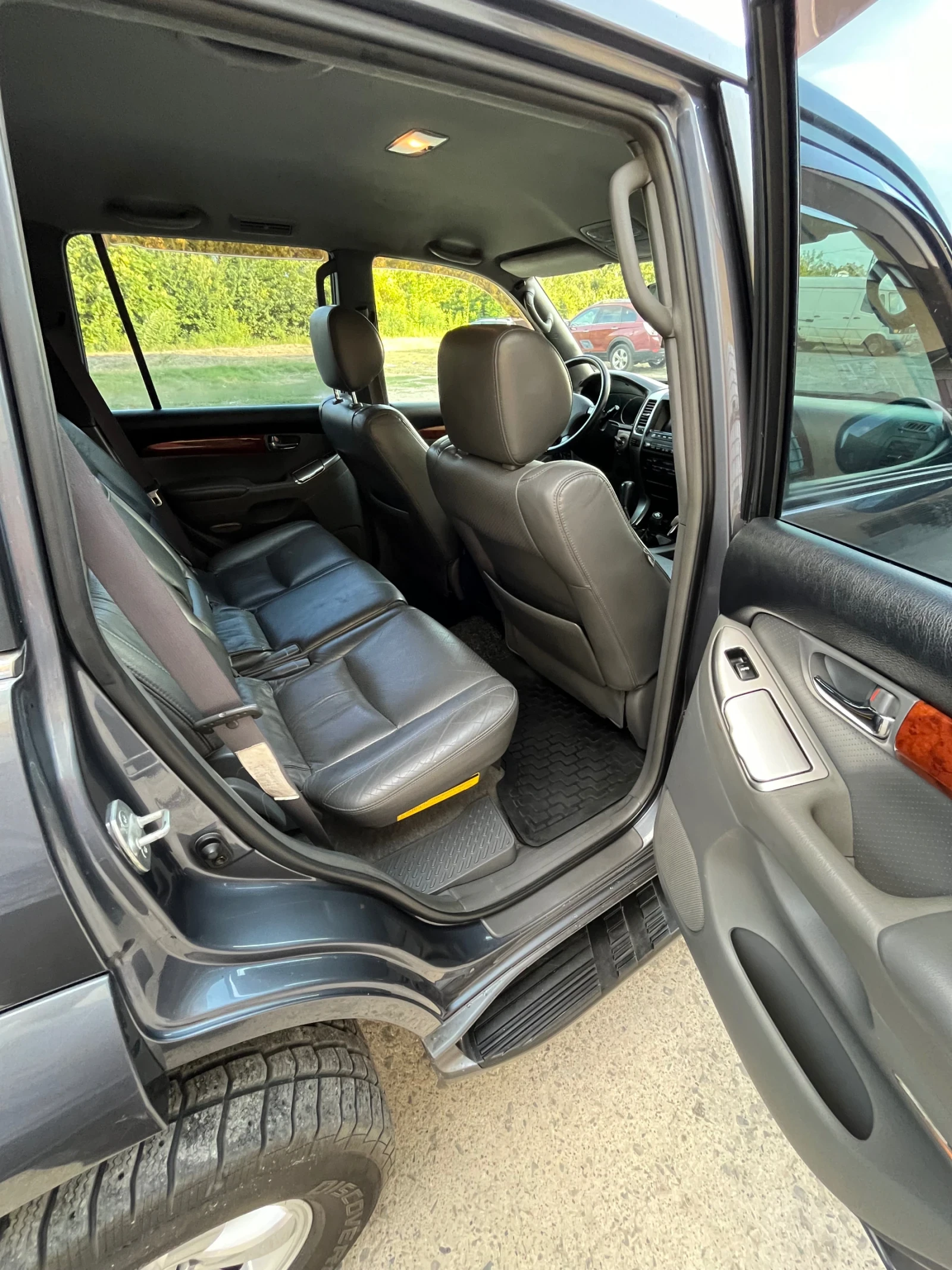 Toyota Land cruiser J120, снимка 9 - Автомобили и джипове - 54844273